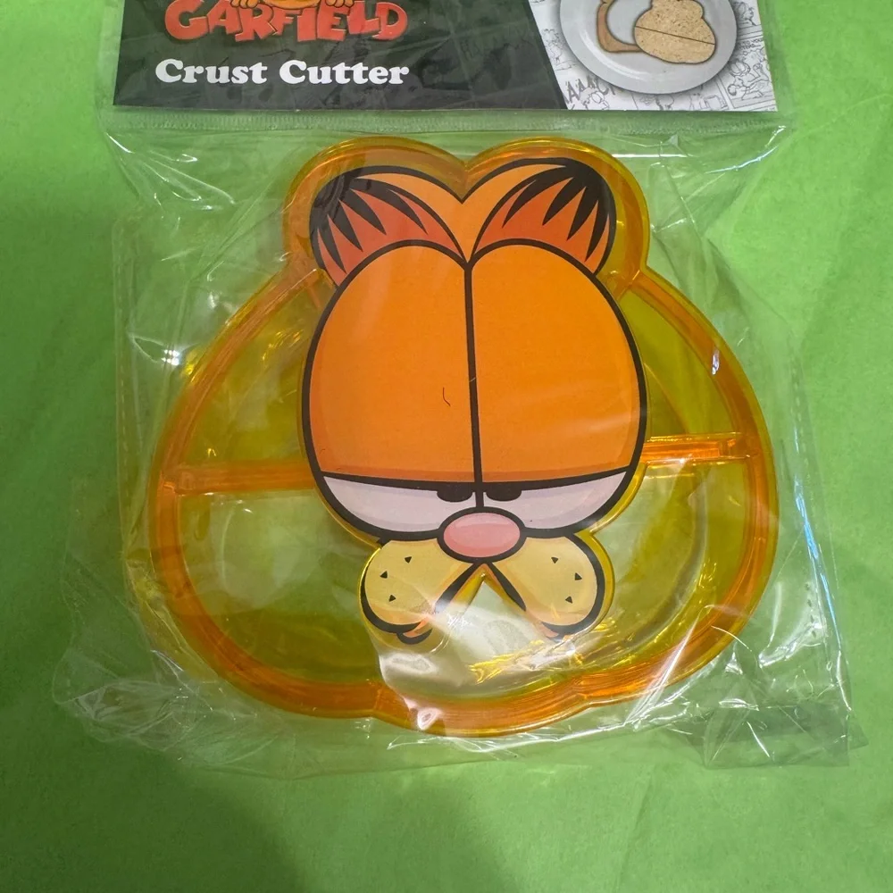 Garfield Crust Cutter - Picture 5 of 6
